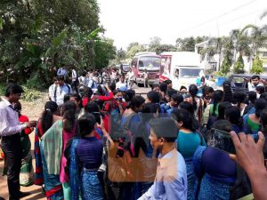 Students protest against unaccounted money at Daspur B.Ed College