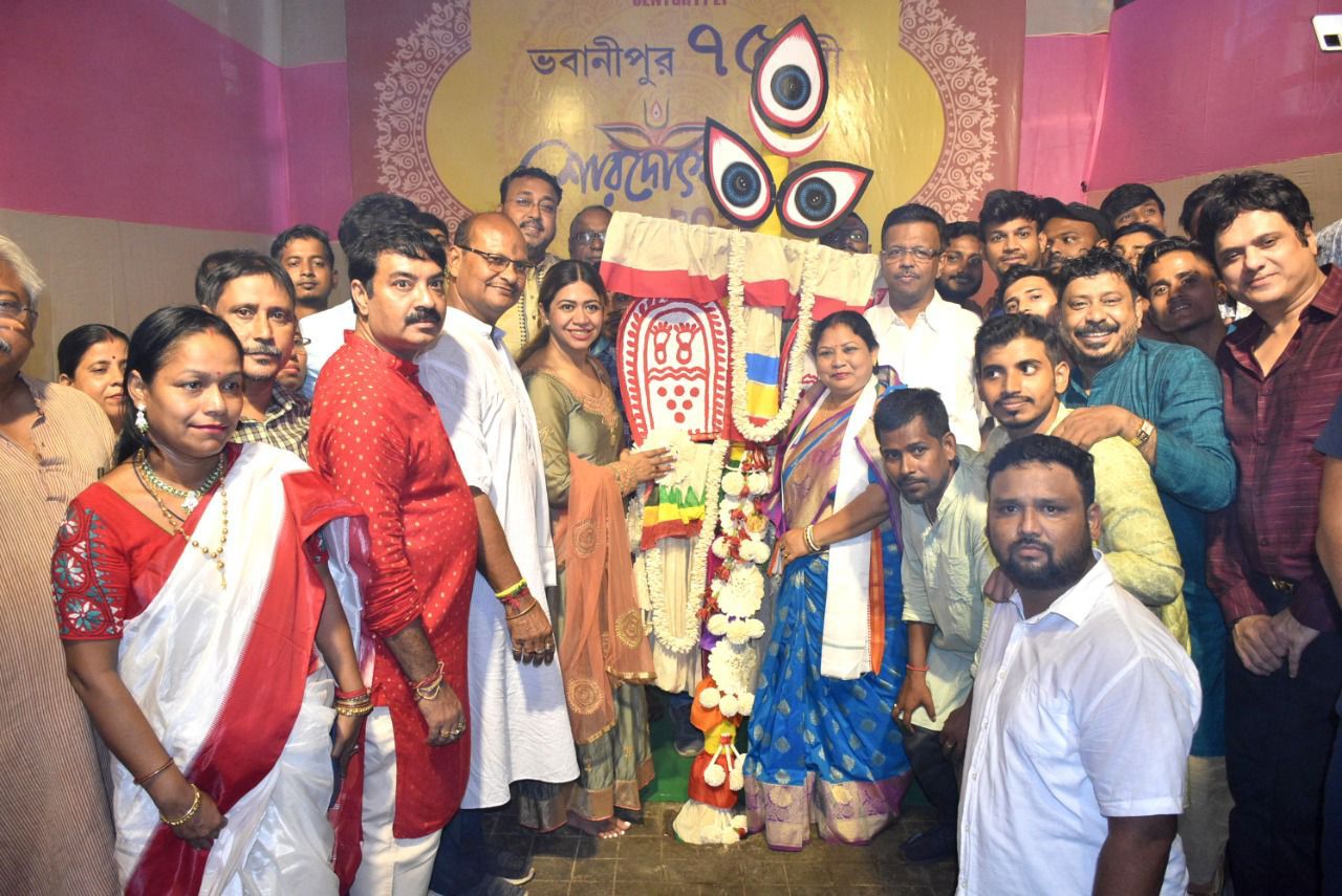 Puja Curtains go up with KHUTI PUJA at BHOWANIPUR 75 PALLI​