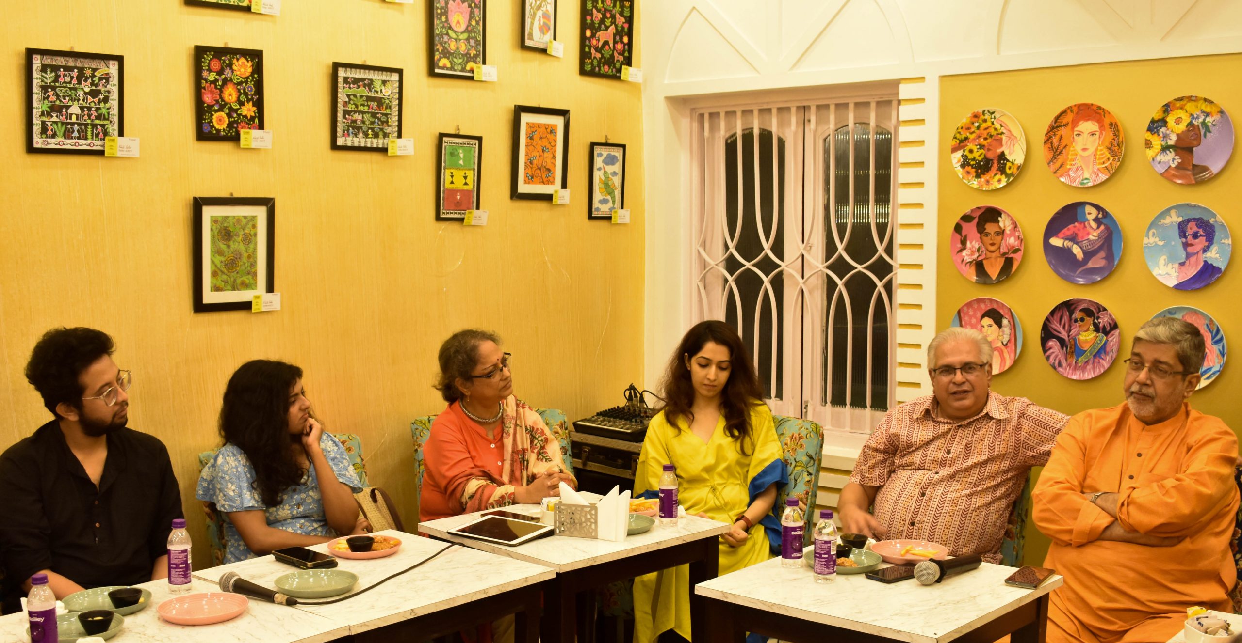 An evening filled with filmy conversations, fun and frolic